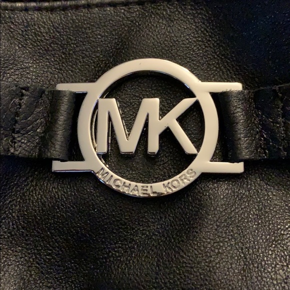 🖤Michael Kors black leather gloves🖤 - Picture 3 of 4